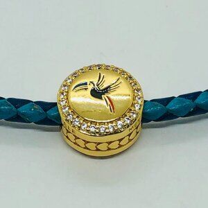 ✨✨PANDORA Belize Country Exclusive Toucan Charm